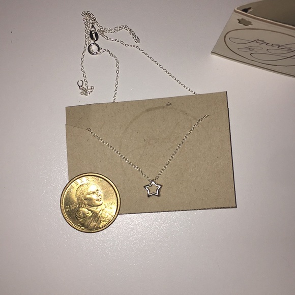 Star necklace - Picture 3 of 3